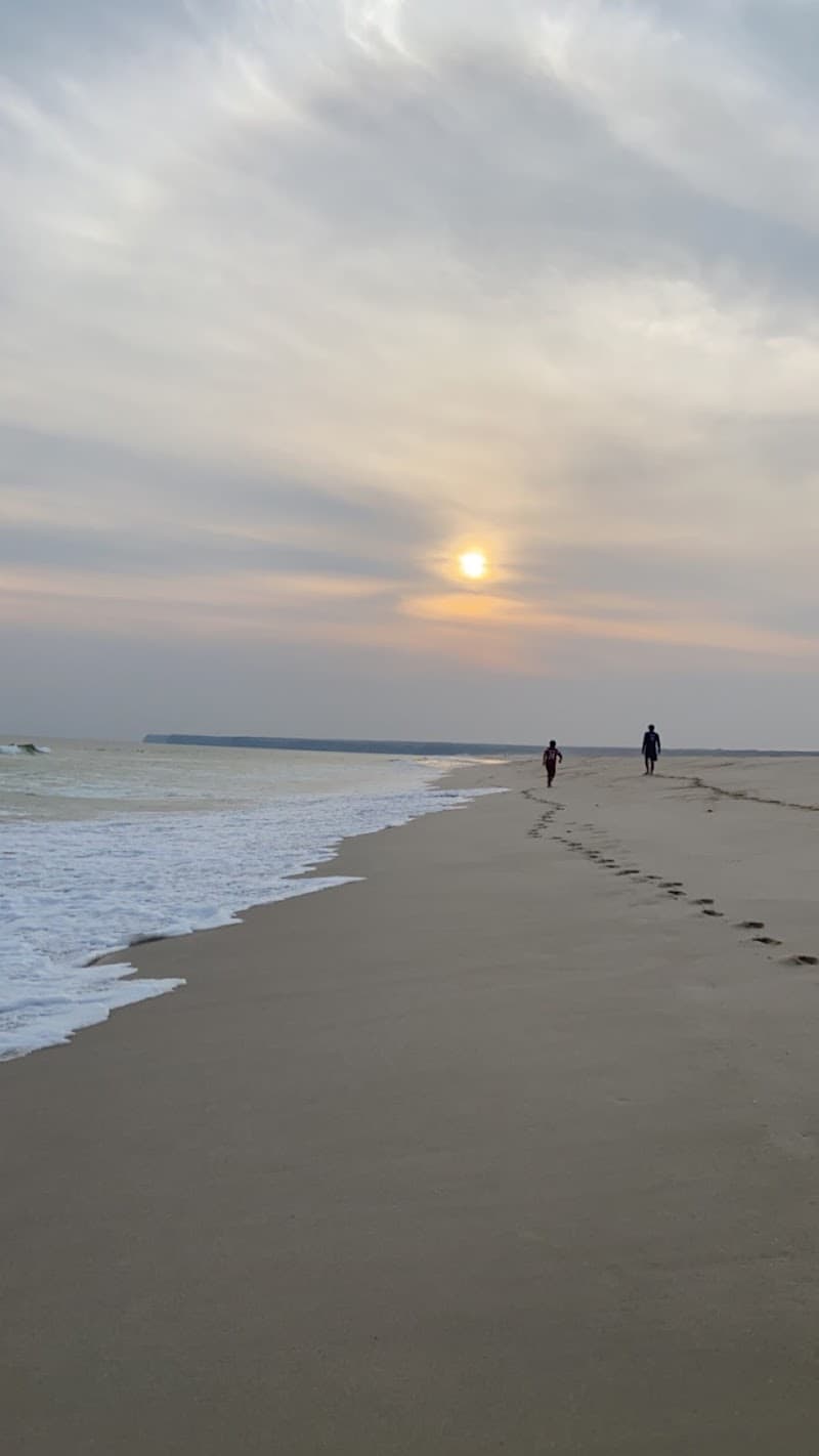 Ra's Midrakah Beach