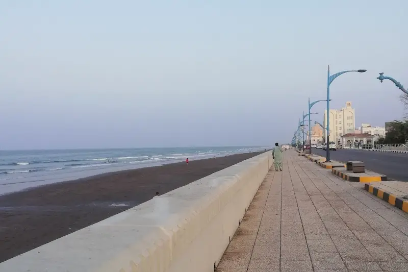 كورنيش صحار