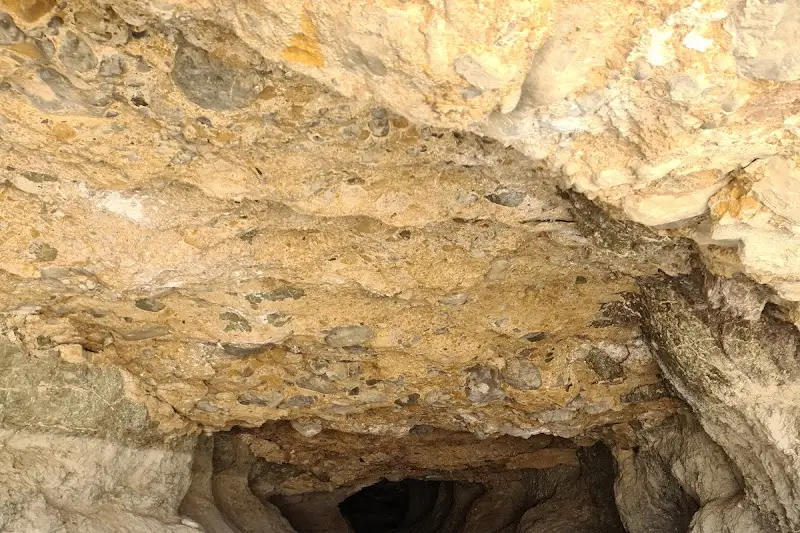 كهف جرنان